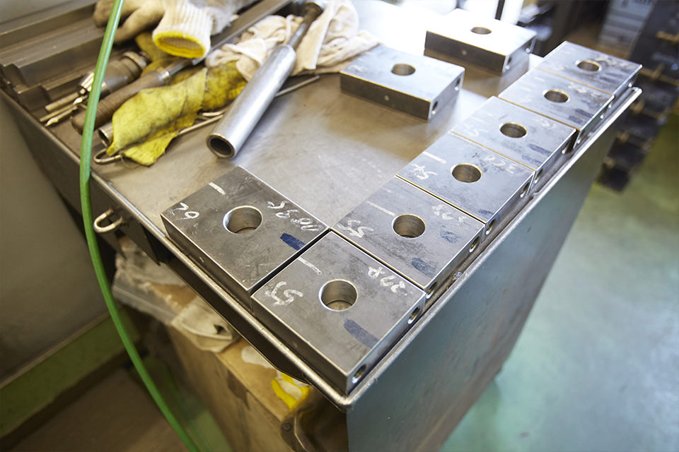 トラック業界 鍵人 訪問記 第4回 花見台自動車 工場見学編 中古トラック販売 買取の株式会社ヨシノ自動車 Yoshino Motors